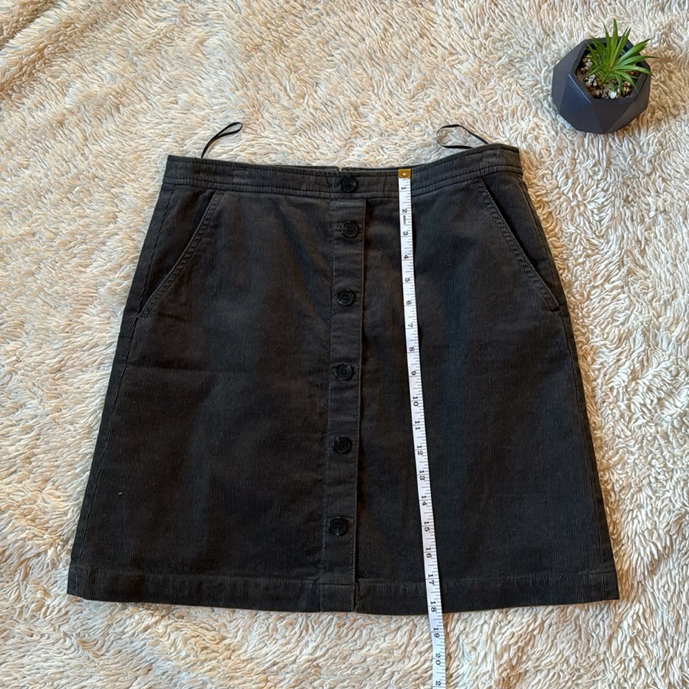 J Crew Women’s Corduroy Mini Skirt A-Line Button Front Accent Gray Size 6 - Picture 6 of 12
